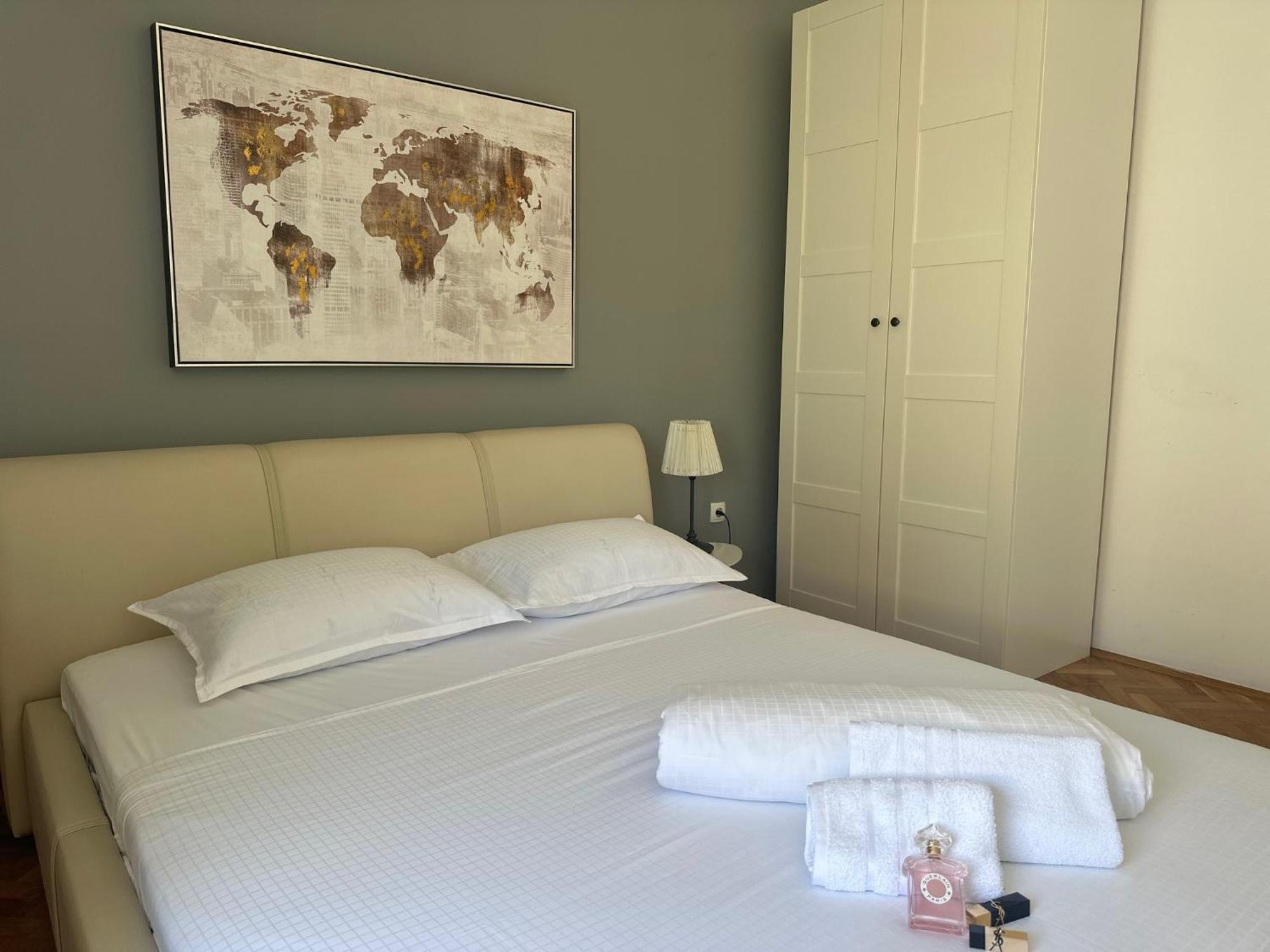 Apartments & Villa Tisno أوبروفاتش المظهر الخارجي الصورة