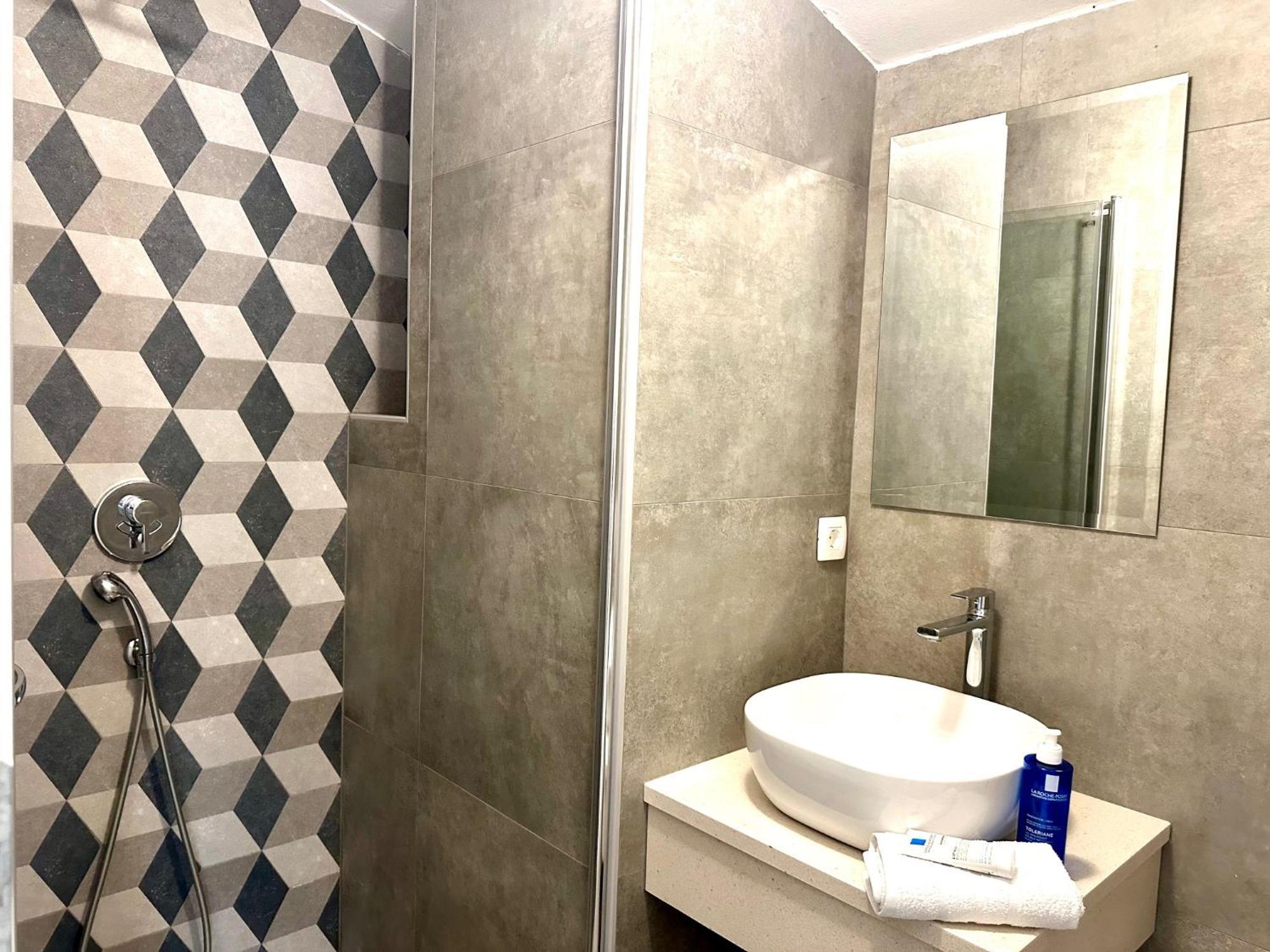 Apartments & Villa Tisno أوبروفاتش المظهر الخارجي الصورة